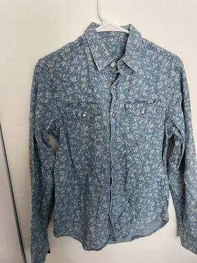 Gap 1969 Blue Floral Button Shirt (small)